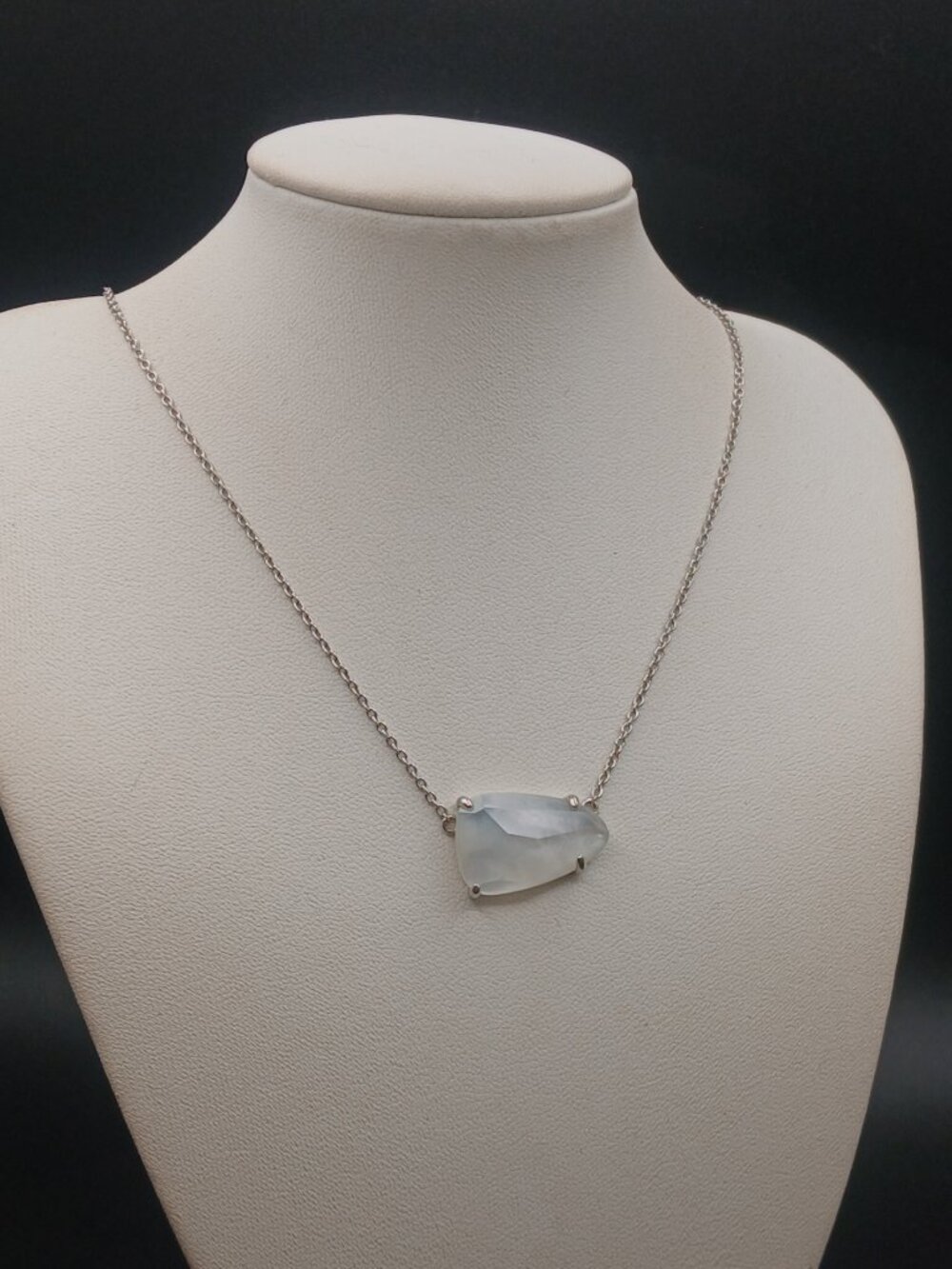 Retired Kendra Scott "Isla" Blue Lace Agate Pendant Necklace